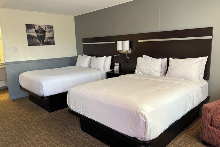 Americas Best Value Inn Wall