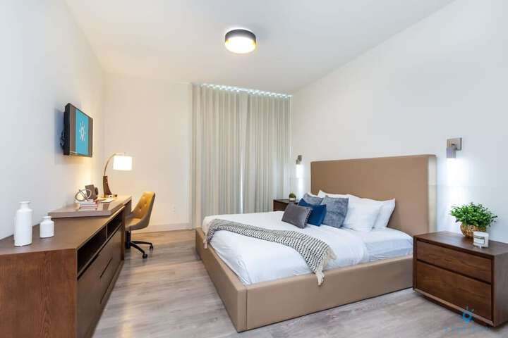 Room 4 of 51