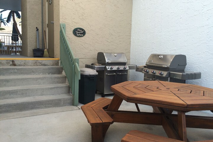 Property Grounds 185 of 185