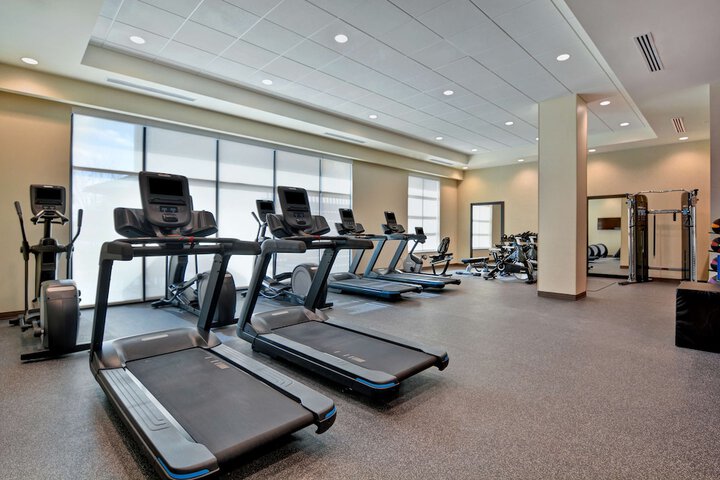 Home2 Suites by Hilton Orlando at Flamingo Crossings