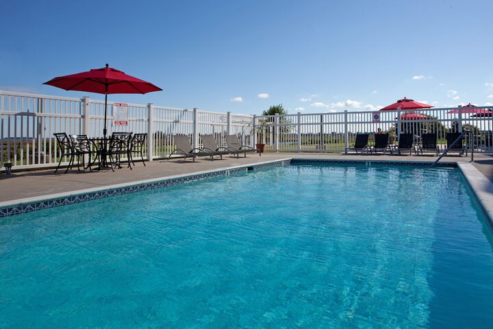 Pool 15 of 75