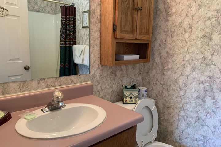Room 42 of 188
