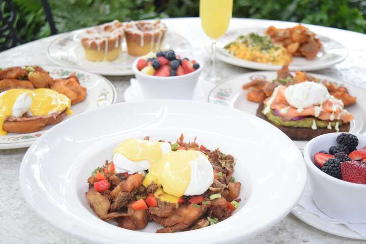 Breakfast/Coffee Service 78 of 98