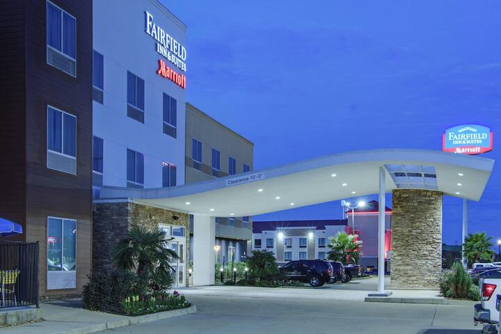 Hotel 3 of 33