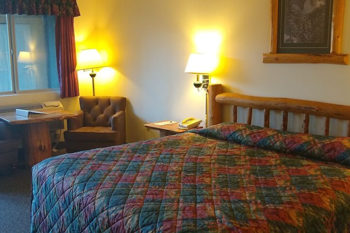 The Ponderosa Motel