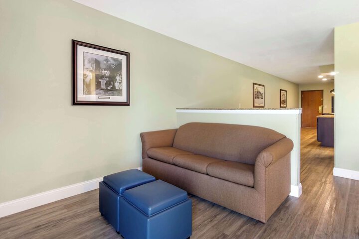 Best Western Plus Ahtanum Inn