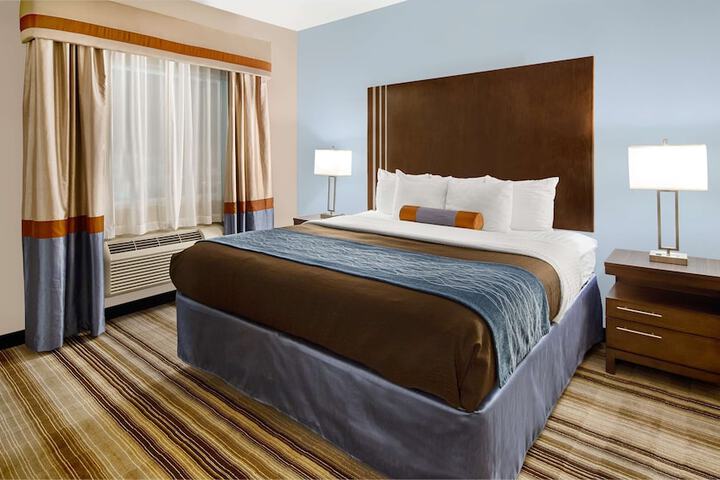 Room 15 of 26