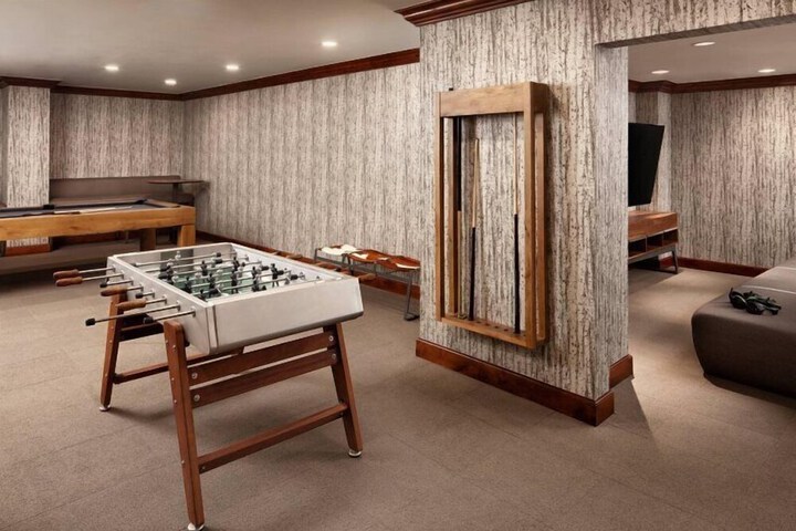 Hotel 7 of 24