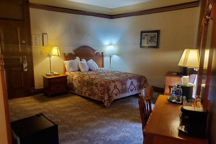 Room 9 of 56
