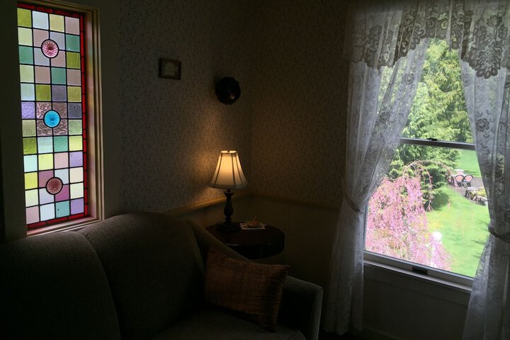 Alexanders Lodge