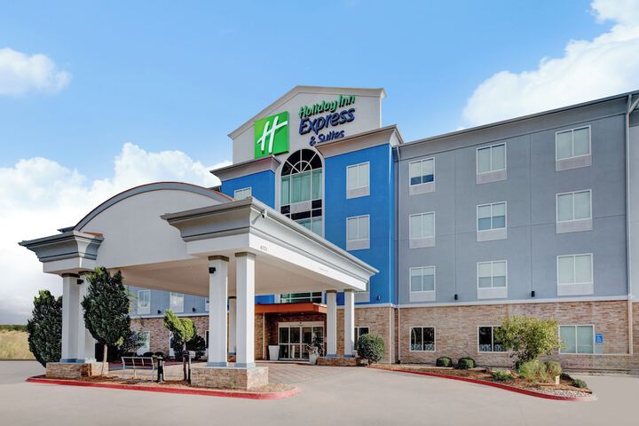 Hotel 6 of 45