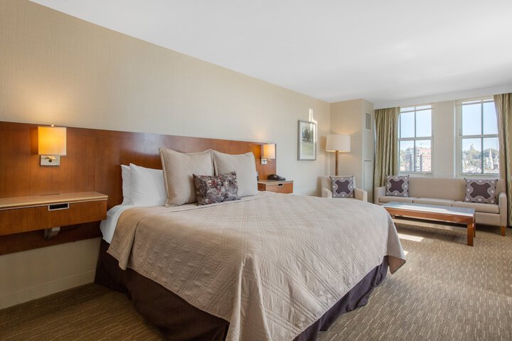 Omni Providence Hotel