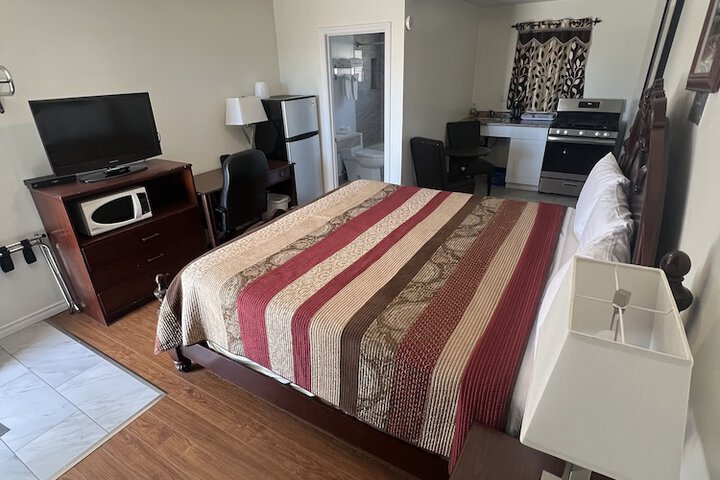 Room 14 of 41