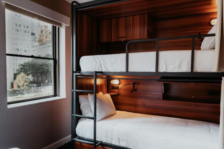Room 14 of 43