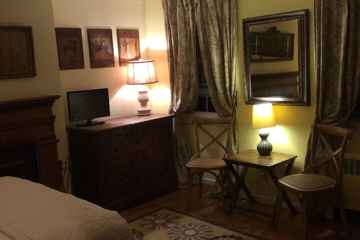Room 190 of 238