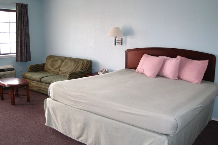 Room 29 of 35