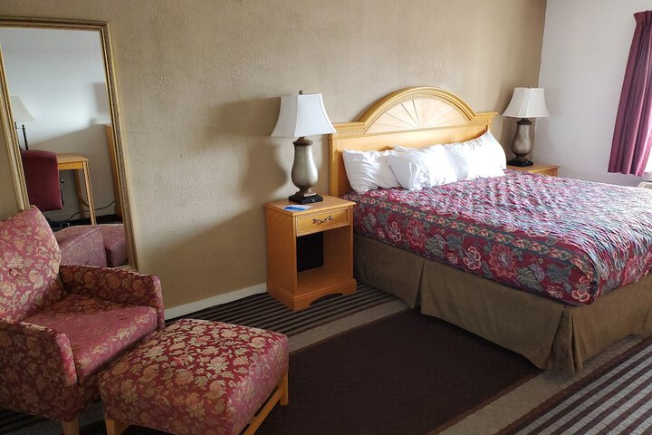 Room 21 of 37
