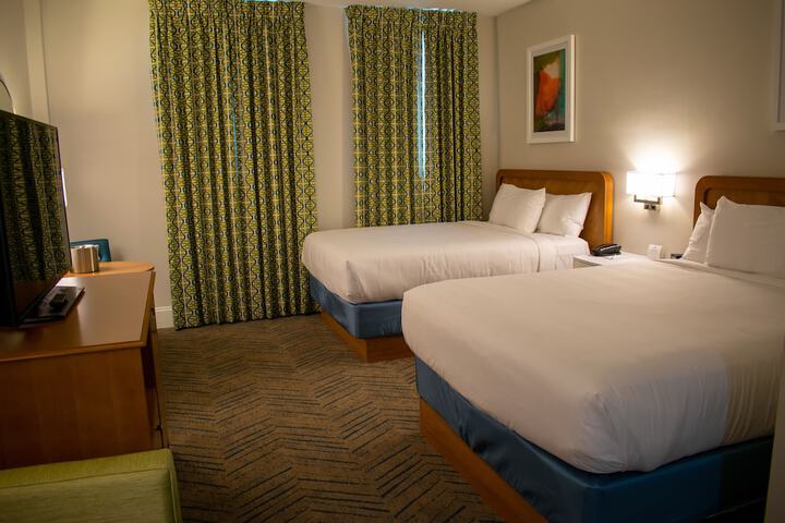 Room 26 of 46