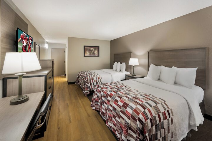 Room 14 of 22