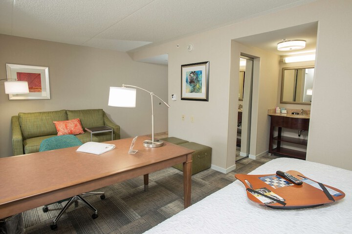Room 42 of 57
