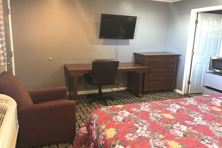 Economy Inn Motel
