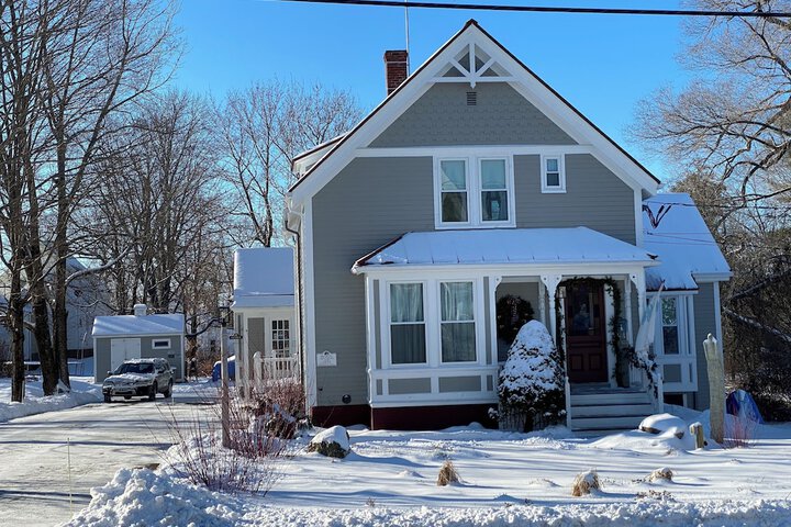 The James Place Inn B & B