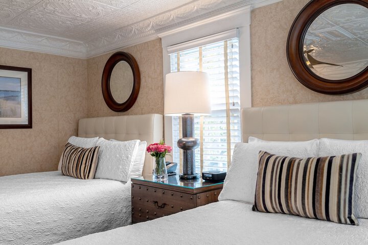 Room 22 of 59