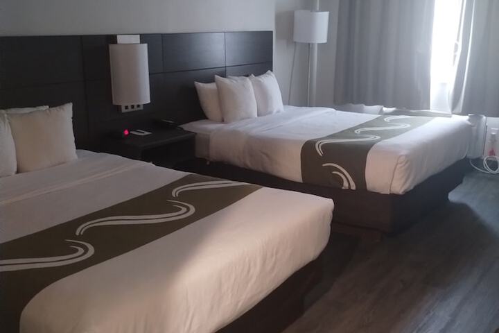 Room 49 of 127