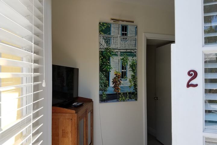 Room 52 of 218