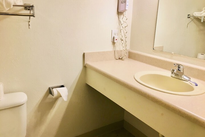 Room 20 of 51