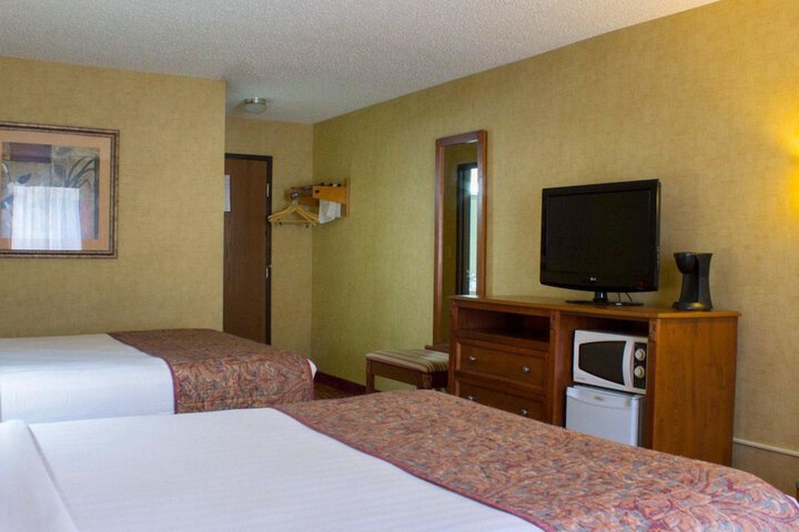Room 16 of 54