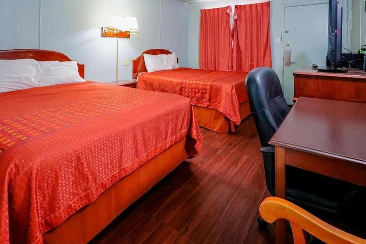 Room 14 of 23