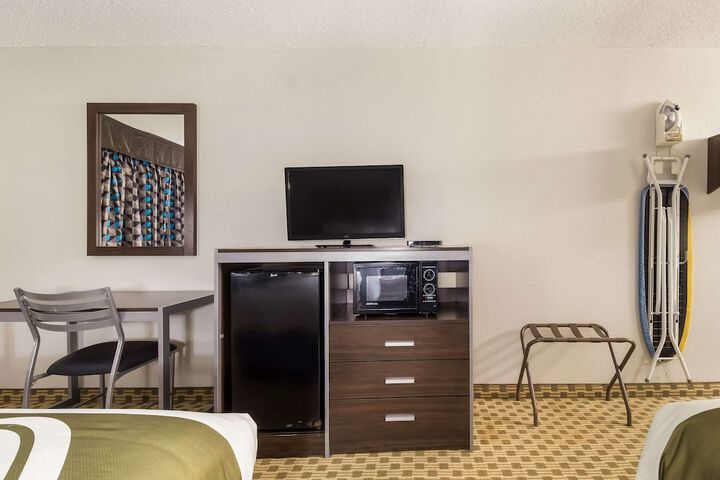 Quality Inn Madisonville