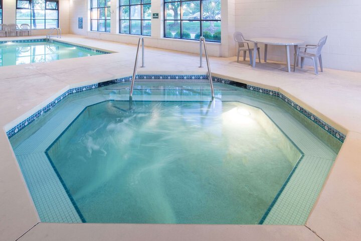 Pool 2 of 41