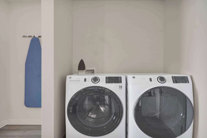 Laundry 101 of 104