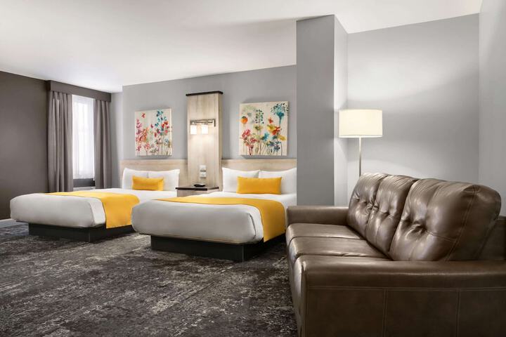 Room 18 of 35