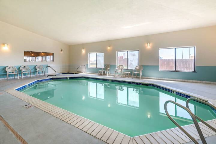 Pool 6 of 50
