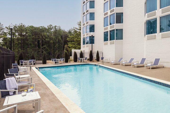 Pool 6 of 44