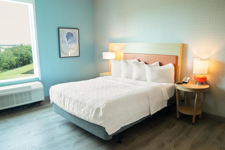 Home2 Suites by Hilton Jacksonville-South / St. Johns Town Ctr