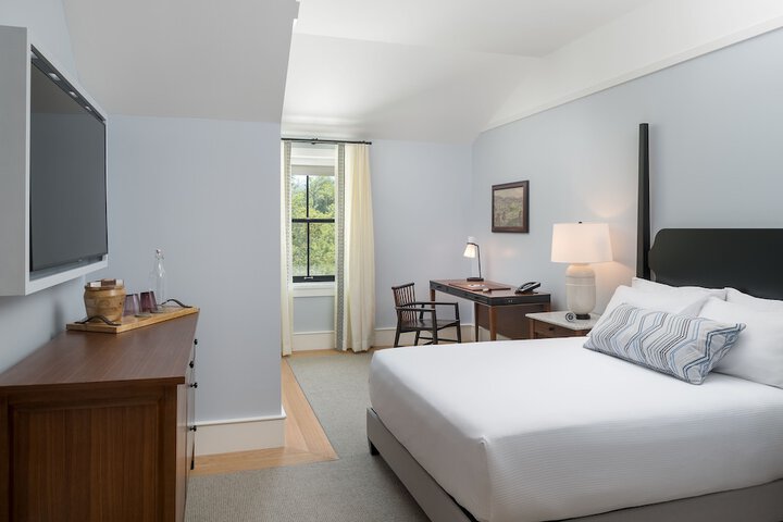 Room 15 of 40