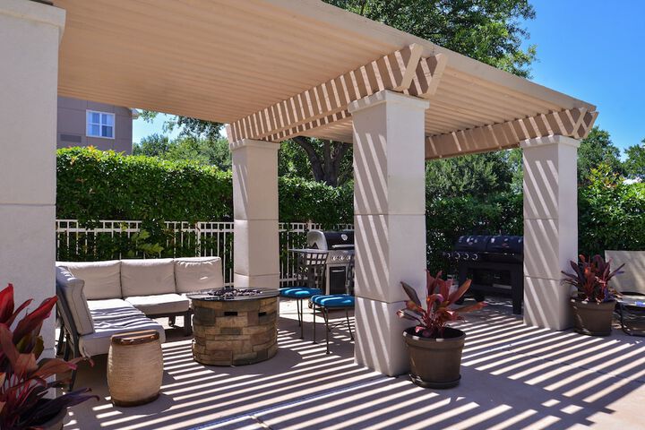 Terrace/Patio 46 of 47