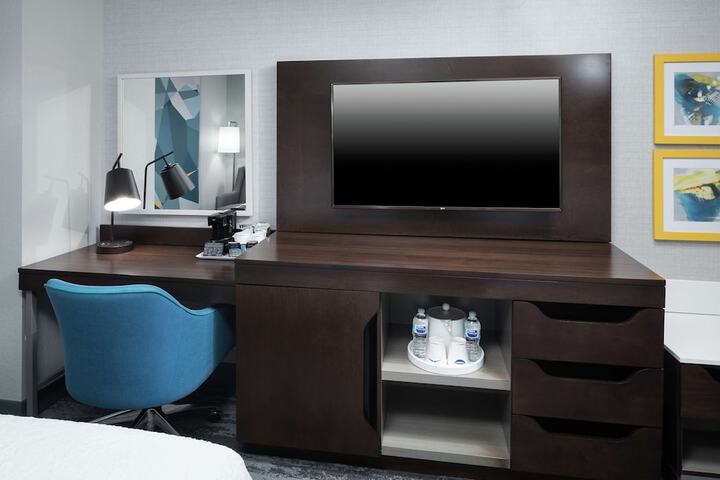 Hampton Inn & Suites Memphis-Beale Street