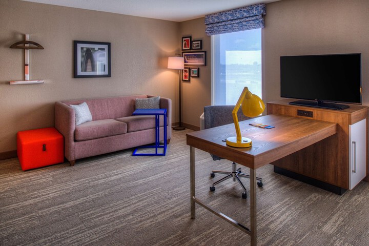Room 26 of 59