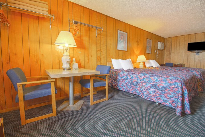Room 50 of 92