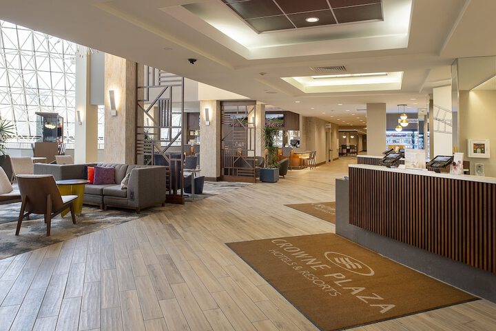 Hotel 3 of 184
