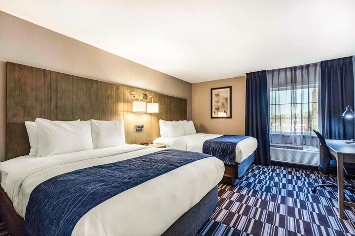 Room 14 of 36