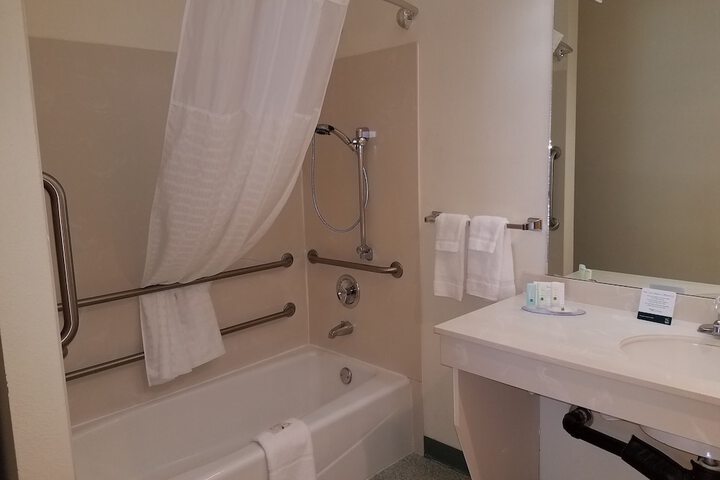 Room 49 of 72