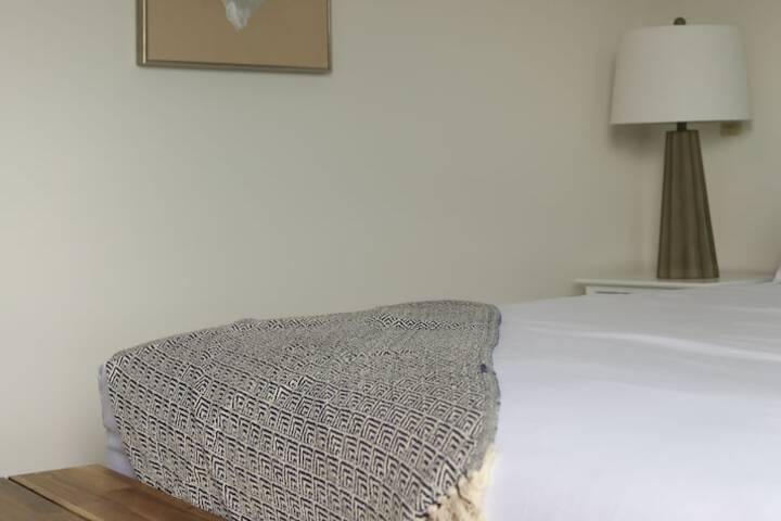 Room 10 of 60