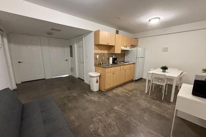 Triangle Suites LLC
