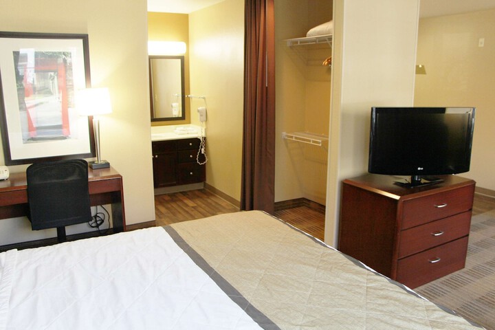 Room 15 of 29